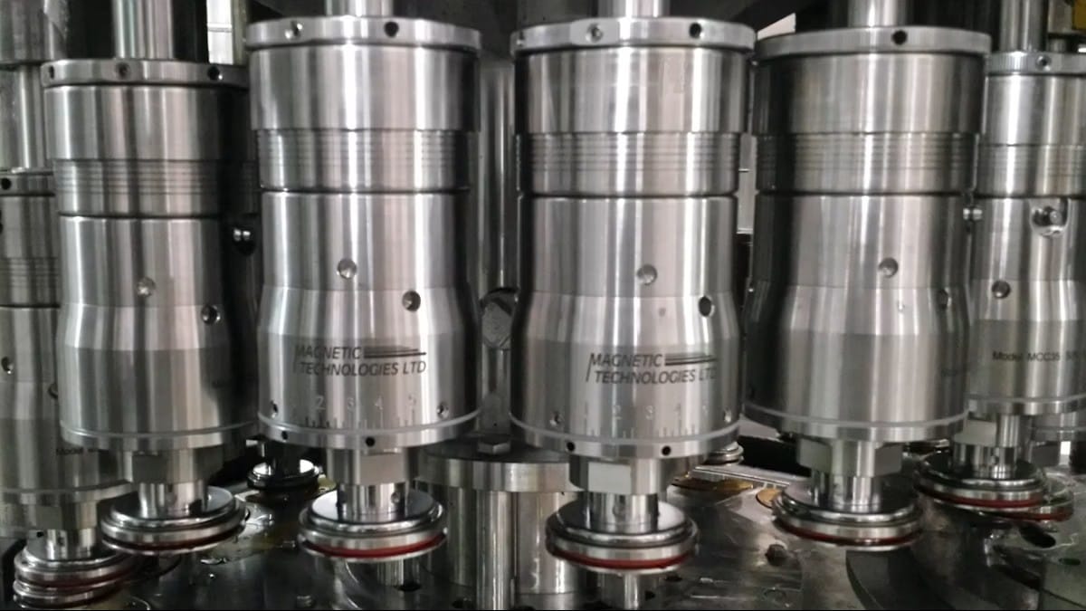 capper-clutch-chuck-on-krones-24-head-capper.c6nsg8JDKc